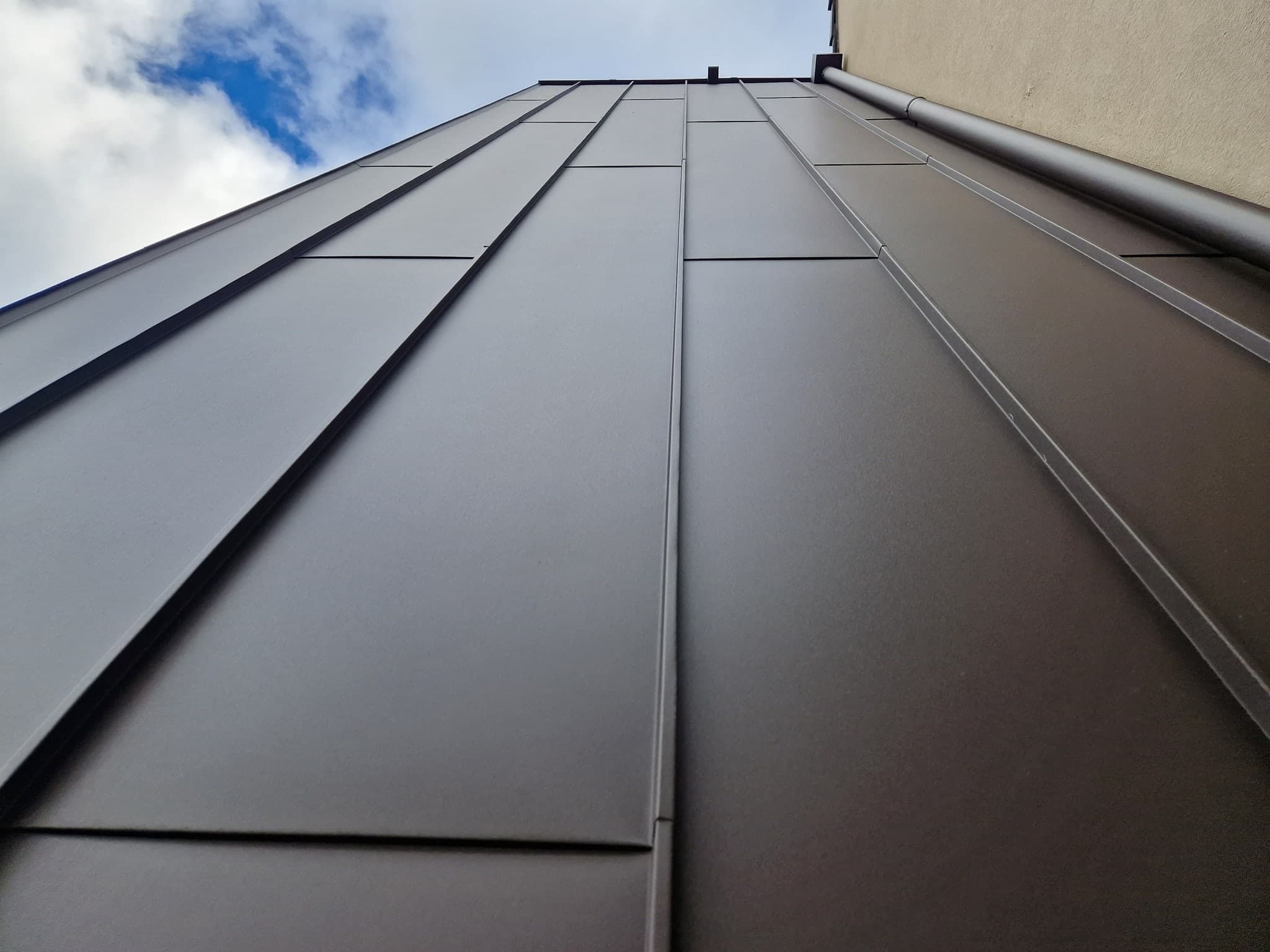 Bardage métallique anthracite – Haut-Rhin (68)