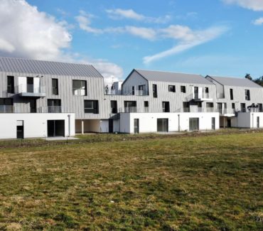 Couverture et bardage à joint debout 900m²de zinc quartz